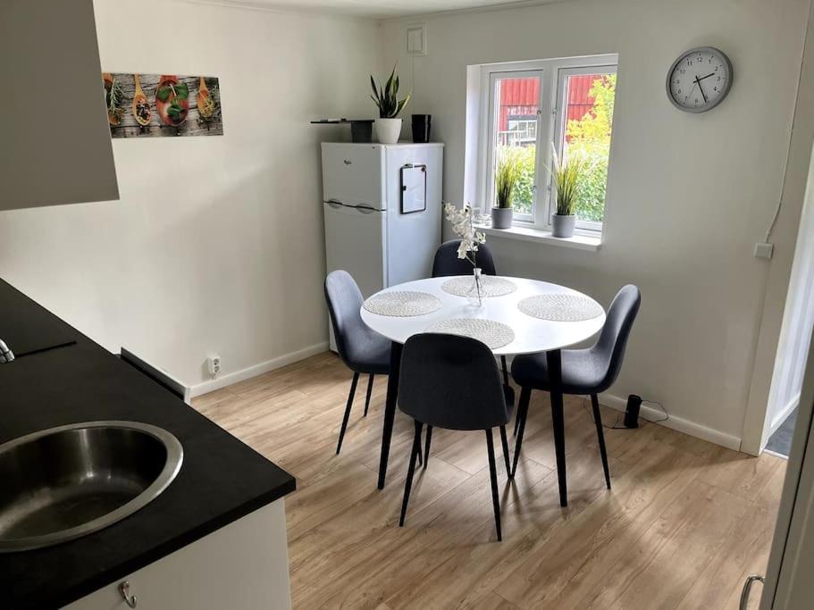 Mysigt Boende Naera Soederasen Ljungbyhed Exteriér fotografie